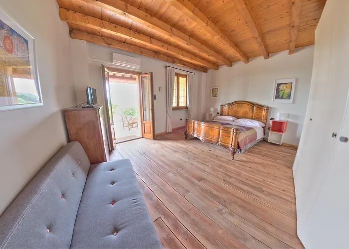 Antonella Alloggio per agriturismo